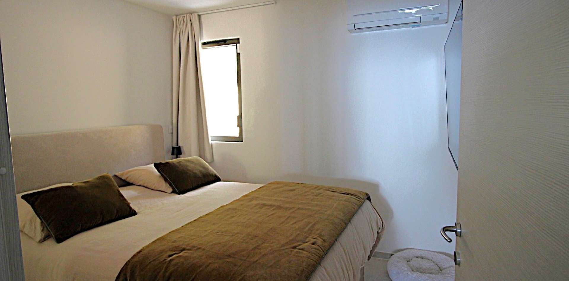 proppery-image-gallery