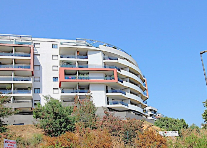 property-thumbs-carousel