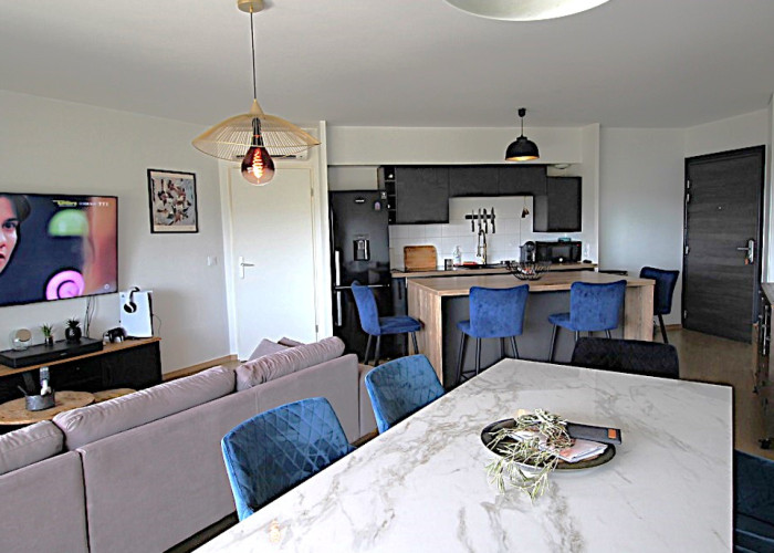 property-thumbs-carousel