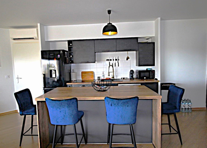 property-thumbs-carousel