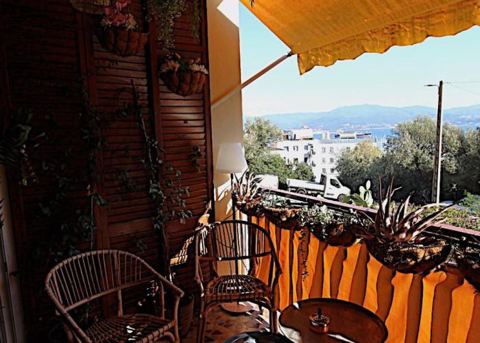 property-thumbs-carousel